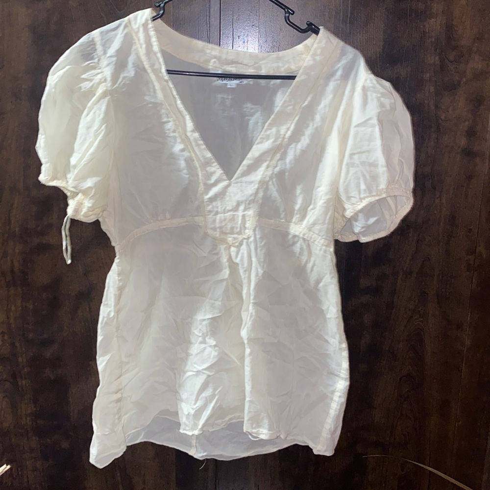 Cute blouse